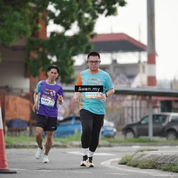Runner Photo 8335426