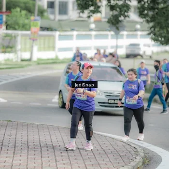 Runner Photo 8335484