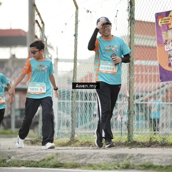 Runner Photo 8335502