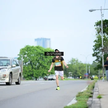 Runner Photo 8335526