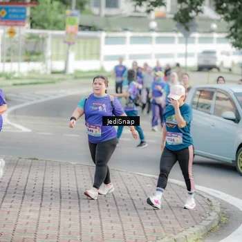 Runner Photo 8335533