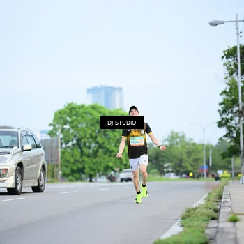 Runner Photo 8335542