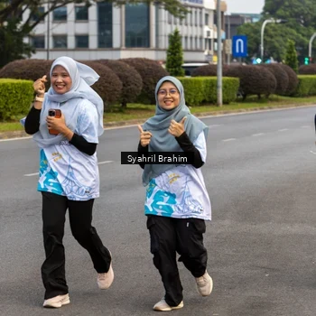 Runner Photo 8335624