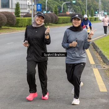 Runner Photo 8335625