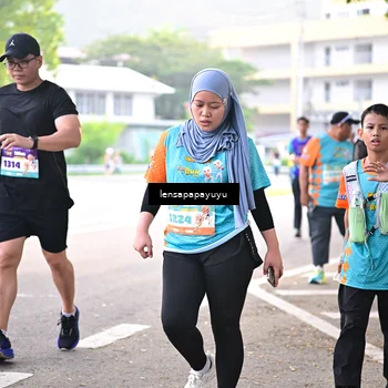 Runner Photo 8335635