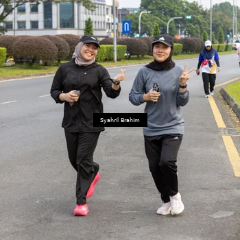 Runner Photo 8335656