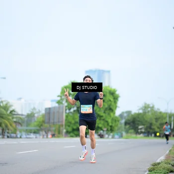 Runner Photo 8335670