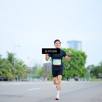 Runner Photo 8335686
