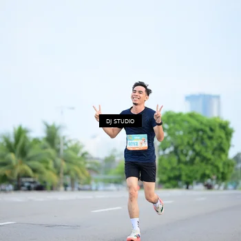 Runner Photo 8335703
