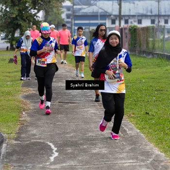 Runner Photo 8335722