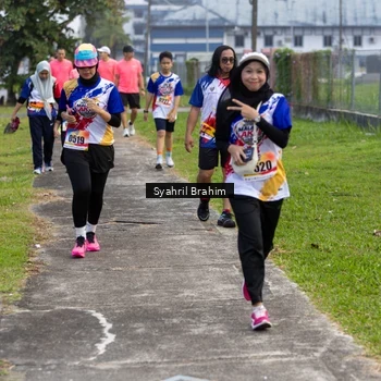 Runner Photo 8335729