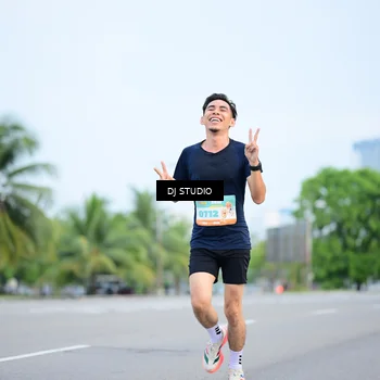 Runner Photo 8335731