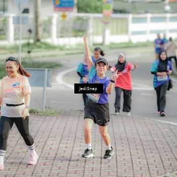 Runner Photo 8335751
