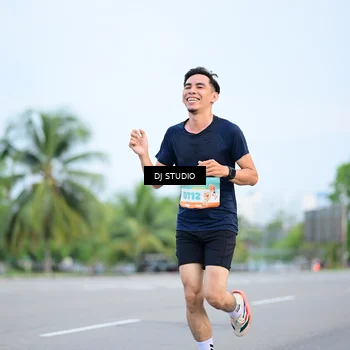 Runner Photo 8335754