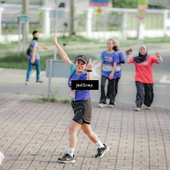 Runner Photo 8335770