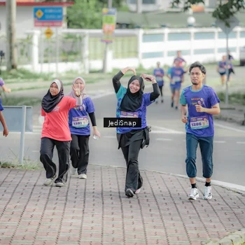Runner Photo 8335788