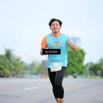 Runner Photo 8335801