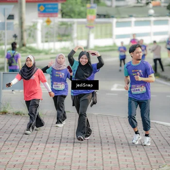 Runner Photo 8335806