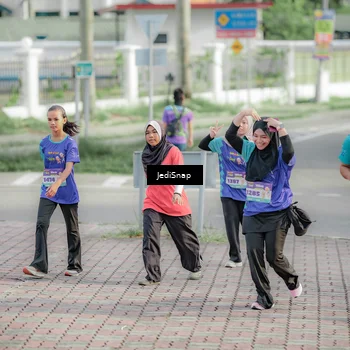 Runner Photo 8335807