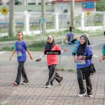 Runner Photo 8335818