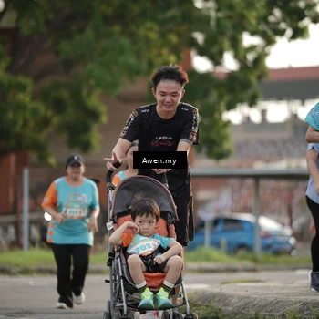 Runner Photo 8335823