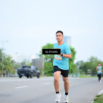 Runner Photo 8335825
