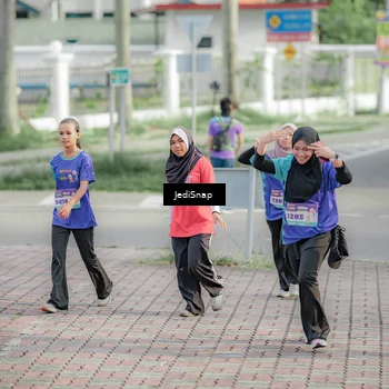 Runner Photo 8335831