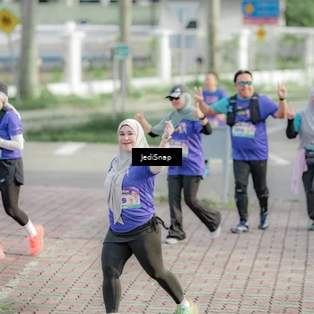 Runner Photo 8335839