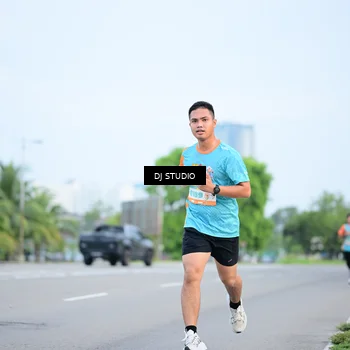 Runner Photo 8335842