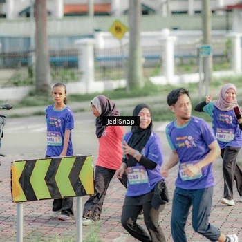 Runner Photo 8335846