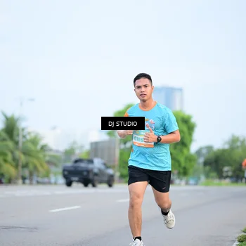 Runner Photo 8335851