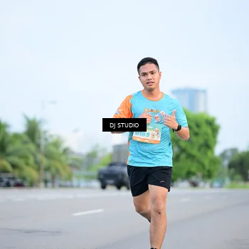 Runner Photo 8335860