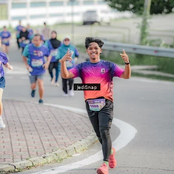 Runner Photo 8335884