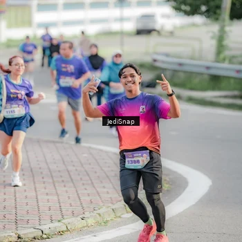 Runner Photo 8335886