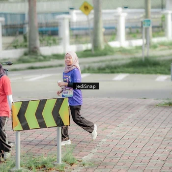 Runner Photo 8335902