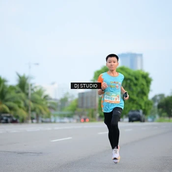 Runner Photo 8335903
