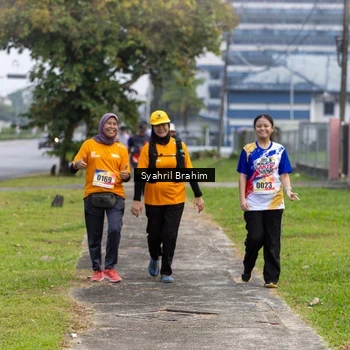 Runner Photo 8335911