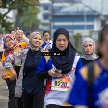 Runner Photo 8335917