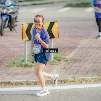 Runner Photo 8335921