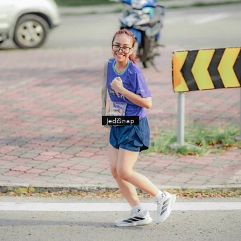 Runner Photo 8335928