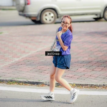 Runner Photo 8335950