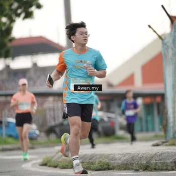 Runner Photo 8335972