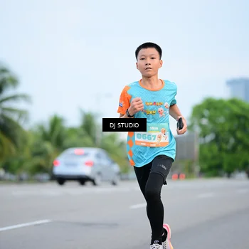 Runner Photo 8335983