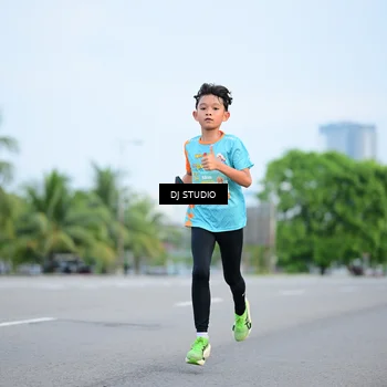 Runner Photo 8335999