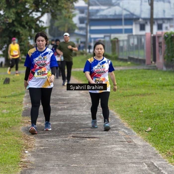 Runner Photo 8336011