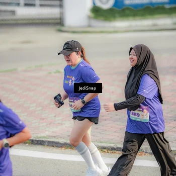 Runner Photo 8336099