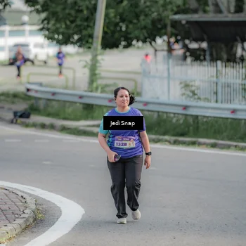 Runner Photo 8336125