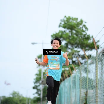 Runner Photo 8336163