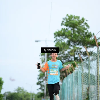 Runner Photo 8336165