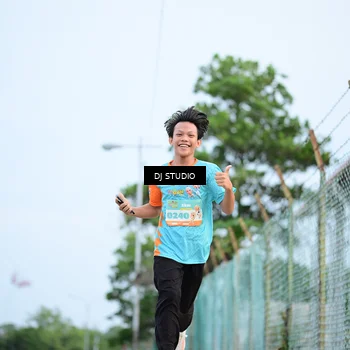 Runner Photo 8336171